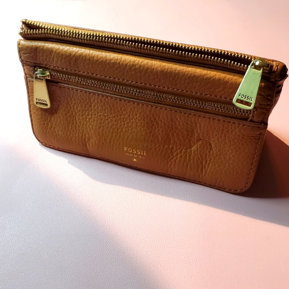 Fossil Leather Wallet